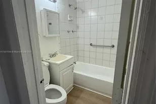 1845 Pembroke Rd, Hollywood, FL 33020 - Photo 6