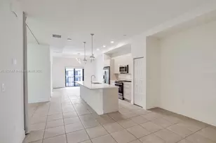 7855 NW 104th Ave, Doral, FL 33178 - Photo 4