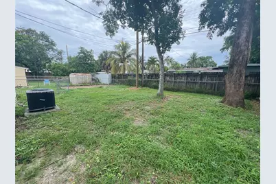 2569 NW 61st Ave, Margate, FL 33063 - Photo 16