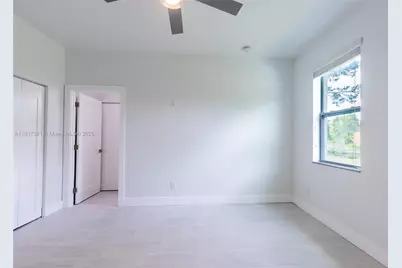 323 Garfield Ave NE, Lake Placid, FL 33852 - Photo 18