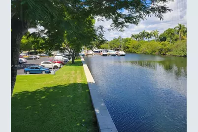 3401 N Country Club Dr #EI-202, Aventura, FL 33180 - Photo 1