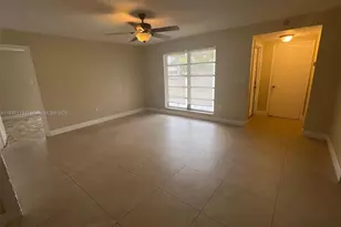 8361 NW 28th Pl, Sunrise, FL 33322 - Photo 4