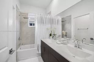 879 SE 19th St, Homestead, FL 33034 - Photo 14