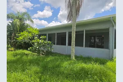 1744 SE Berkshire Blvd, Port Saint Lucie, FL 34952 - Photo 2
