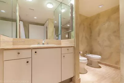 7000 Island Blvd #2504, Aventura, FL 33160 - Photo 4