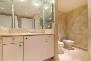 7000 Island Blvd, Aventura, FL 33160 - Photo 4