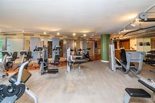 2681 N Flamingo Rd, Sunrise, FL 33323 - Photo 34
