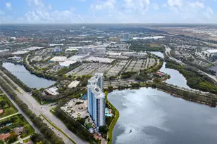 2681 N Flamingo Rd, Sunrise, FL 33323 - Photo 24