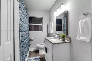 809 E Glen Oak, Clearwater, FL 33759 - Photo 12