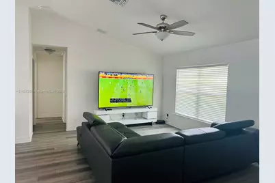 2524 NE 5 Ave, Cape Coral, FL 33909 - Photo 8