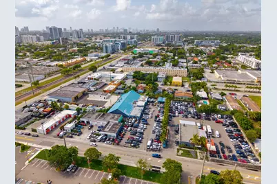 Premier Turnkey Bodyshop For Sale in Hollywood, Hollywood, FL 33020 - Photo 20