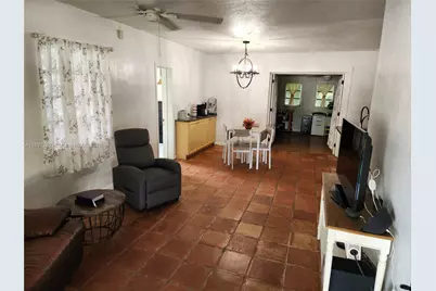3521 E 8th Ave, Hialeah, FL 33013 - Photo 4