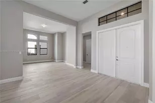 9065 W Parkland Bay Trl, Parkland, FL 33076 - Photo 8