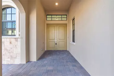 9065 W Parkland Bay Trl, Parkland, FL 33076 - Photo 4