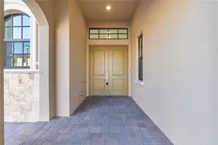 9065 W Parkland Bay Trl, Parkland, FL 33076 - Photo 4