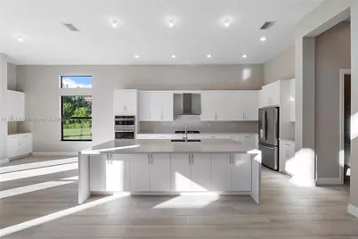 9065 W Parkland Bay Trl, Parkland, FL 33076 - Photo 16