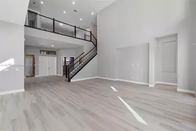 9065 W Parkland Bay Trl, Parkland, FL 33076 - Photo 14