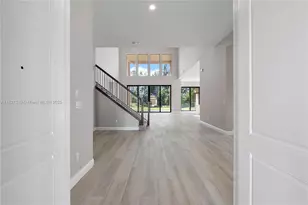 9065 W Parkland Bay Trl, Parkland, FL 33076 - Photo 6