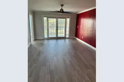 661 N University Dr #1-201, Pembroke Pines, FL 33024 - Photo 12