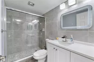 8821 NW 38th Dr, Coral Springs, FL 33065 - Photo 6