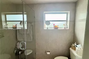 3310 SW 106th Ave, Miami, FL 33165 - Photo 20