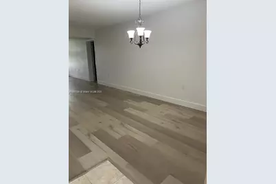 1715 Whitehall Dr #405, Davie, FL 33324 - Photo 10