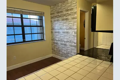 9850 Hammocks Blvd #107, Miami, FL 33196 - Photo 12