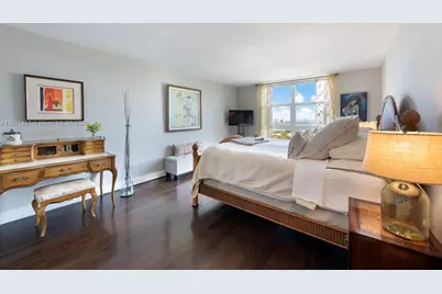 2000 Towerside Ter #1512, Miami, FL 33138 - Photo 10