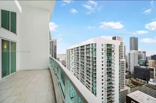 41 SE 5th St, Miami, FL 33131 - Photo 36