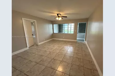 1450 NE 191st St #106, Miami, FL 33179 - Photo 4