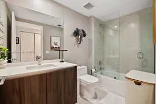 488 NE 18th St, Miami, FL 33132 - Photo 28