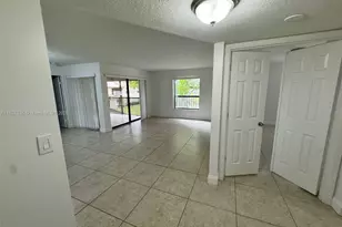 3817 Cocoplum Cir, Coconut Creek, FL 33063 - Photo 4