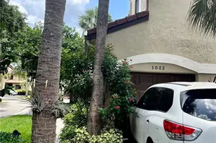 1022 NW 105th Ave, Plantation, FL 33322 - Photo 4