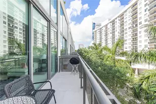 6000 Collins Ave, Miami Beach, FL 33140 - Photo 30