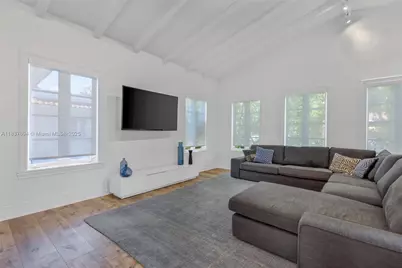 113 NE 101st St, Miami Shores, FL 33138 - Photo 8