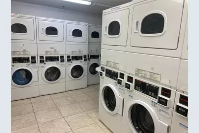 5445 Collins Ave #1515, Miami Beach, FL 33140 - Photo 40