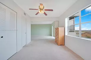 2998 E Sunrise Lakes Dr, Sunrise, FL 33322 - Photo 14