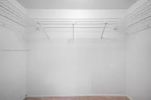 2998 E Sunrise Lakes Dr, Sunrise, FL 33322 - Photo 12