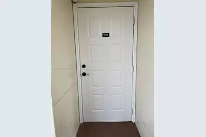 7152 S Devon Dr #304, Tamarac, FL 33321 - Photo 1