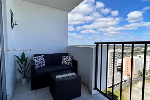 2780 NE 183rd St, Aventura, FL 33160 - Photo 8
