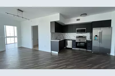 350 S Miami Ave #2401, Miami, FL 33130 - Photo 2