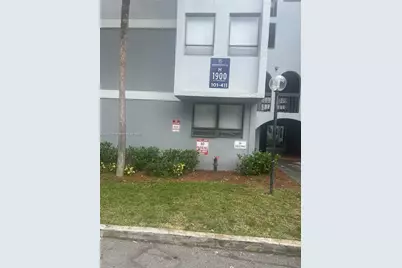 1900 N Congress Ave #106, West Palm Beach, FL 33401 - Photo 1