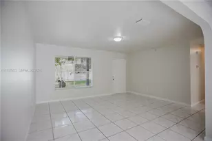 274 SW Bridgeport Dr, Port Saint Lucie, FL 34953 - Photo 8