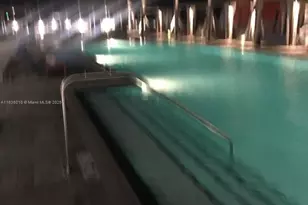 4111 S Ocean Dr, Hollywood, FL 33019 - Photo 12