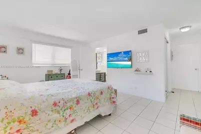 233 NE 14th Ave #108, Hallandale Beach, FL 33009 - Photo 18