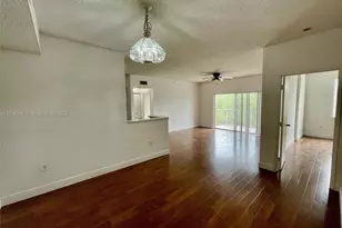6984 SW 39th St, Davie, FL 33314 - Photo 6