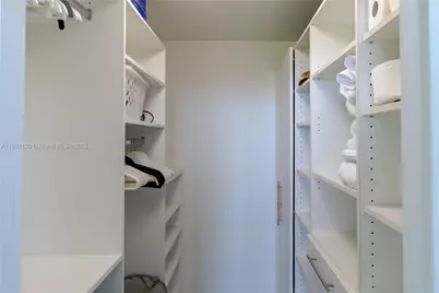 10275 Collins Ave #634, Bal Harbour, FL 33154 - Photo 28