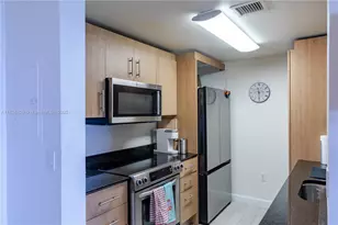 10275 Collins Ave, Bal Harbour, FL 33154 - Photo 10
