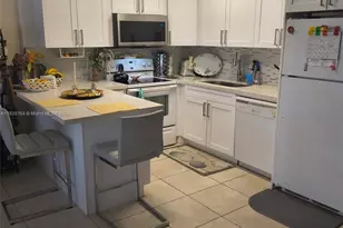 82 Oakridge G, Deerfield Beach, FL 33442 - Photo 8