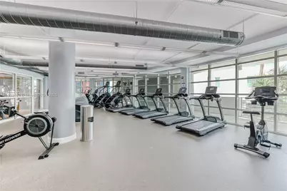 253 NE 2nd St #213, Miami, FL 33132 - Photo 20